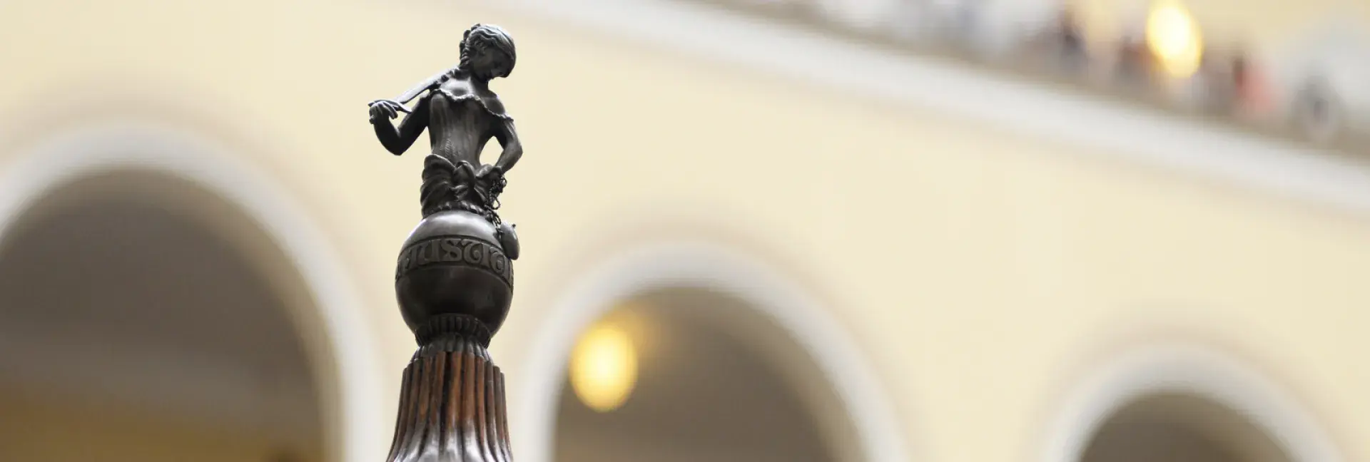 Slider 3 ÁJK Gerundium